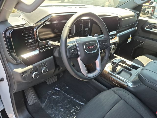 New 2026 GMC Sierra 1500 Elevation w/ LPO, Elevation Black Package AWD/4WD image 11