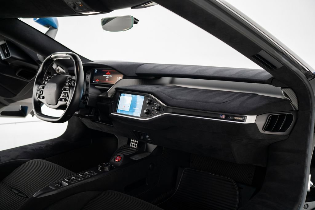 Used 2019 Ford GT RWD image 42
