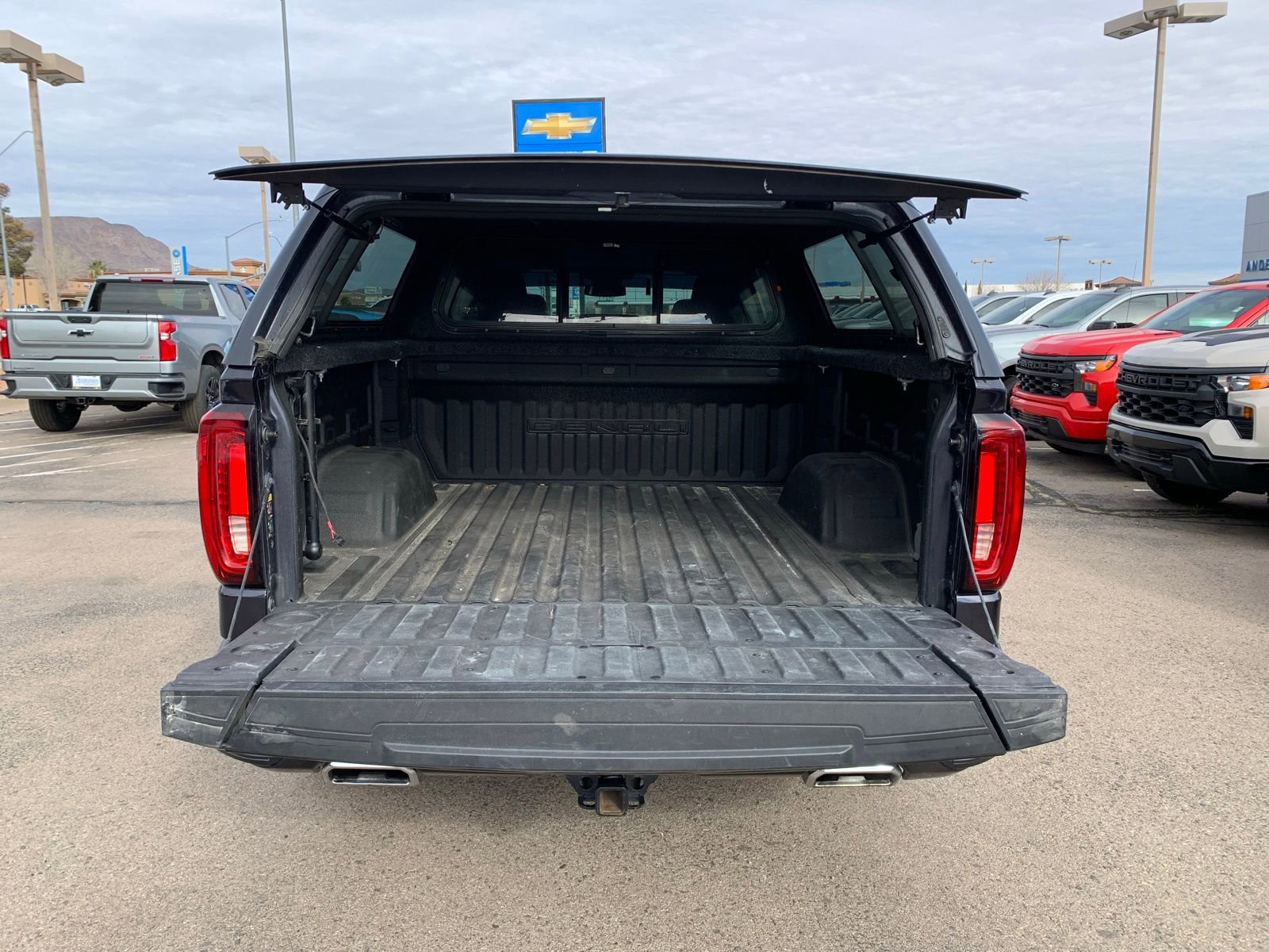 Used 2022 GMC Sierra 1500 Denali image 47