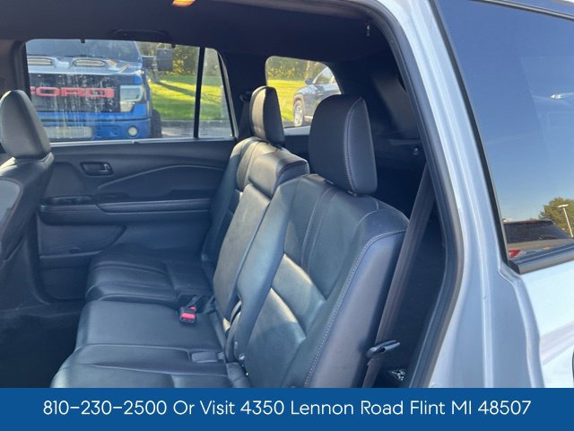 Used 2023 Honda Passport TrailSport image 31