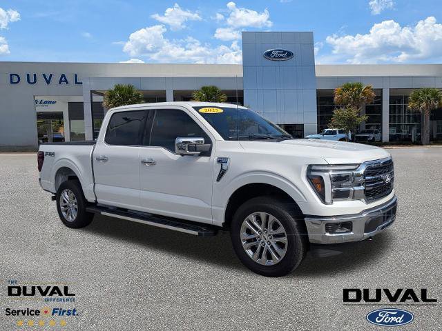 New 2025 Ford F150 Lariat w/ Equipment Group 501A Mid