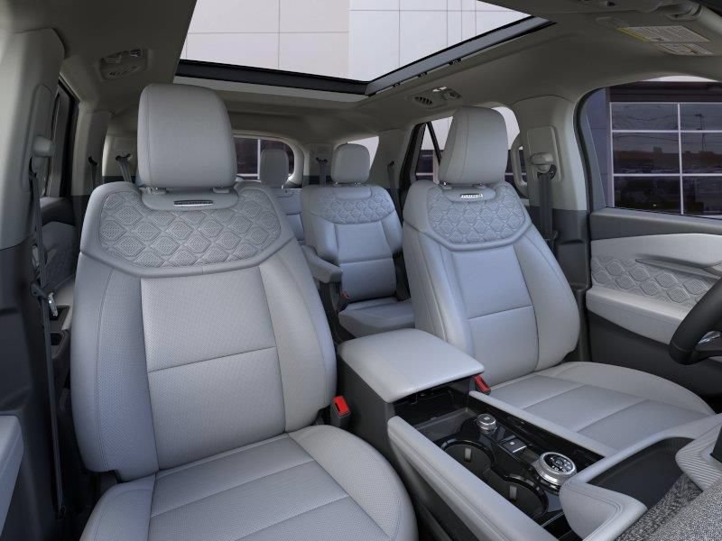 New 2026 Ford Explorer Platinum w/ LUX Leather Package AWD/4WD image 14