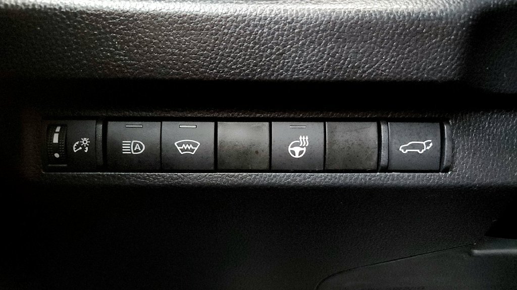 Used 2024 Toyota RAV4 XLE w/ Convenience Package AWD/4WD image 33