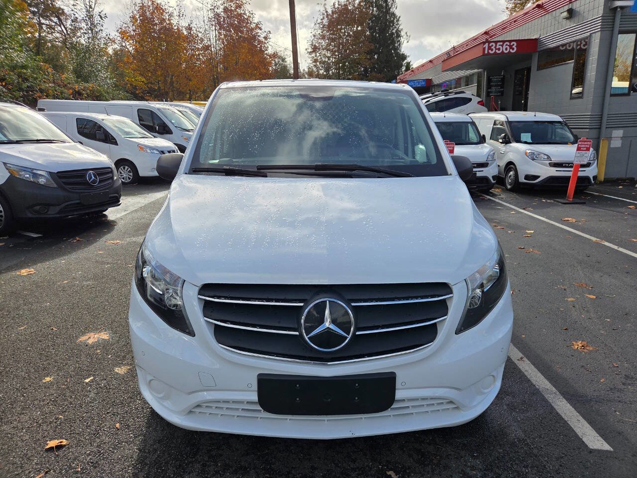 Used 2023 Mercedes-Benz Metris Cargo 3dr 126 WB Mini Van image 2