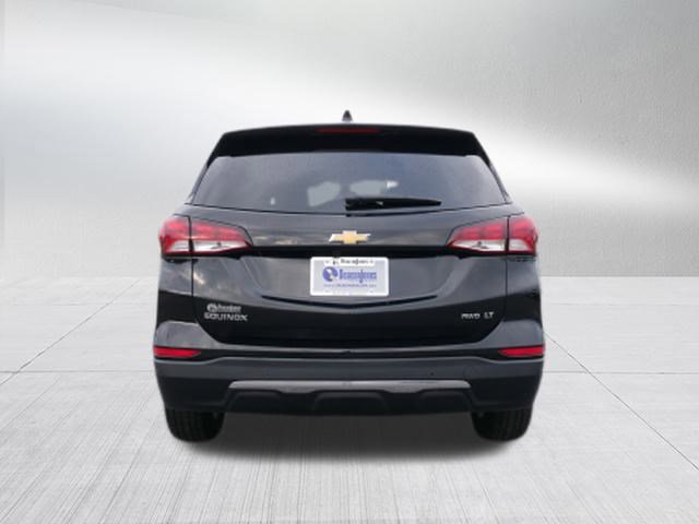 Used 2023 Chevrolet Equinox LT w/ Driver Convenience Package image 4