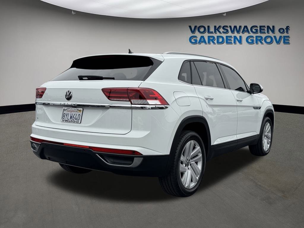 Used 2021 Volkswagen Atlas Cross Sport SE w/ Panoramic Sunroof Package image 7