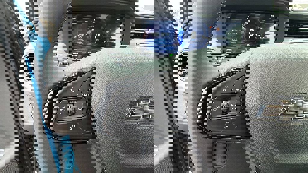 New 2027 Chevrolet Bolt RS w/ Technology Package image 20