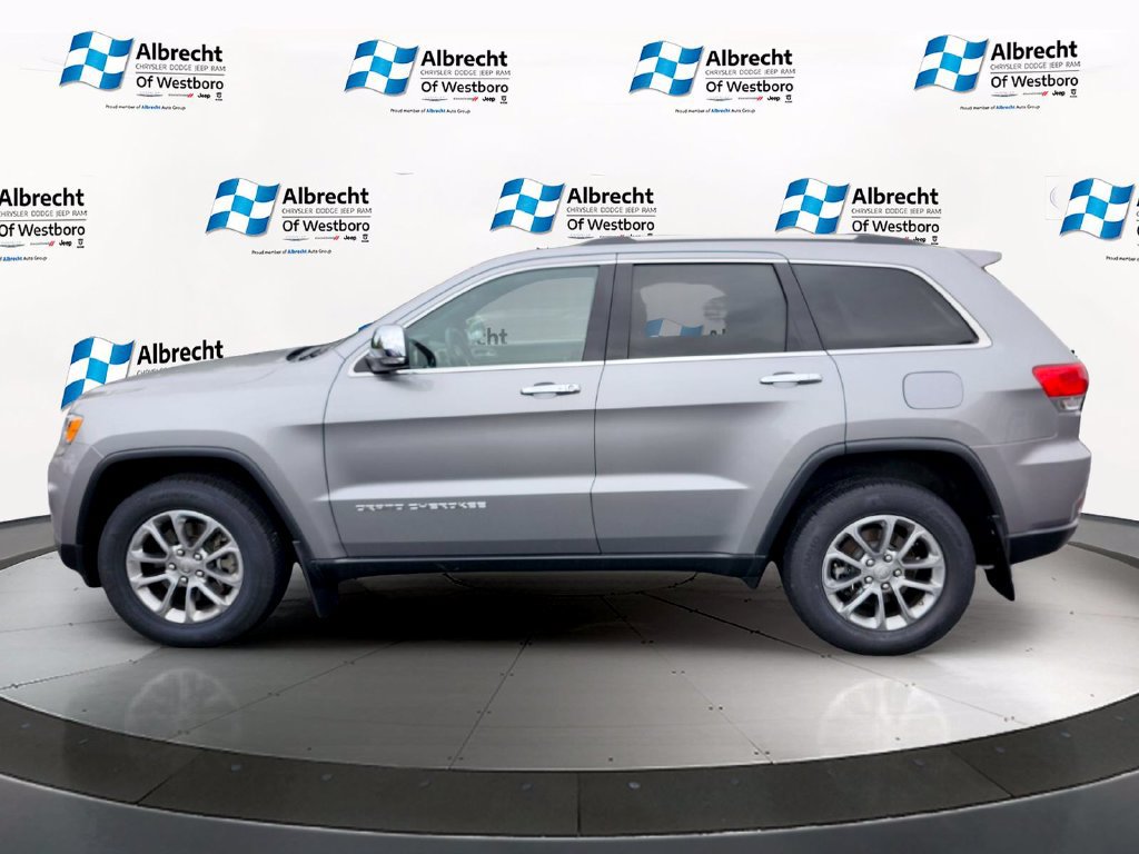 Used 2015 Jeep Grand Cherokee Limited w/ Trailer Tow Group IV AWD/4WD image 2