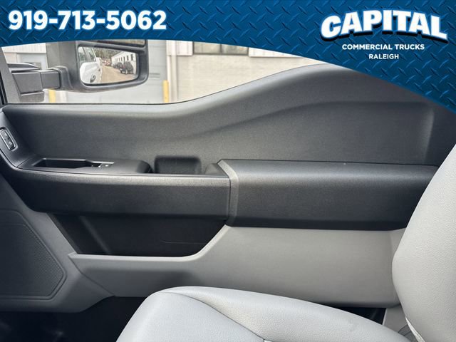 New 2026 Ford F350 XL w/ XL Chrome Package image 29