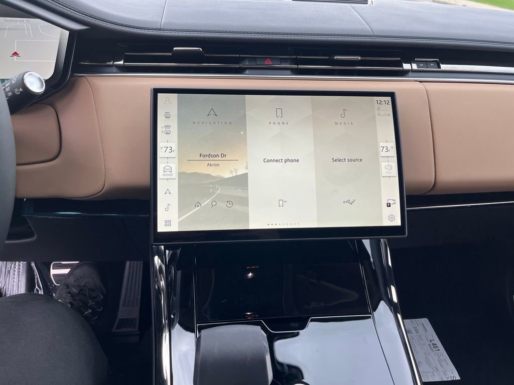 New 2025 Land Rover Range Rover Sport Dynamic SE image 15