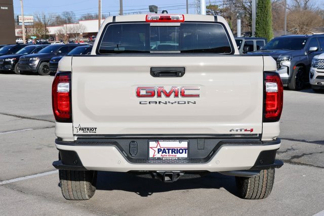 New 2026 GMC Canyon AT4 w/ AT4 Premium Package image 4