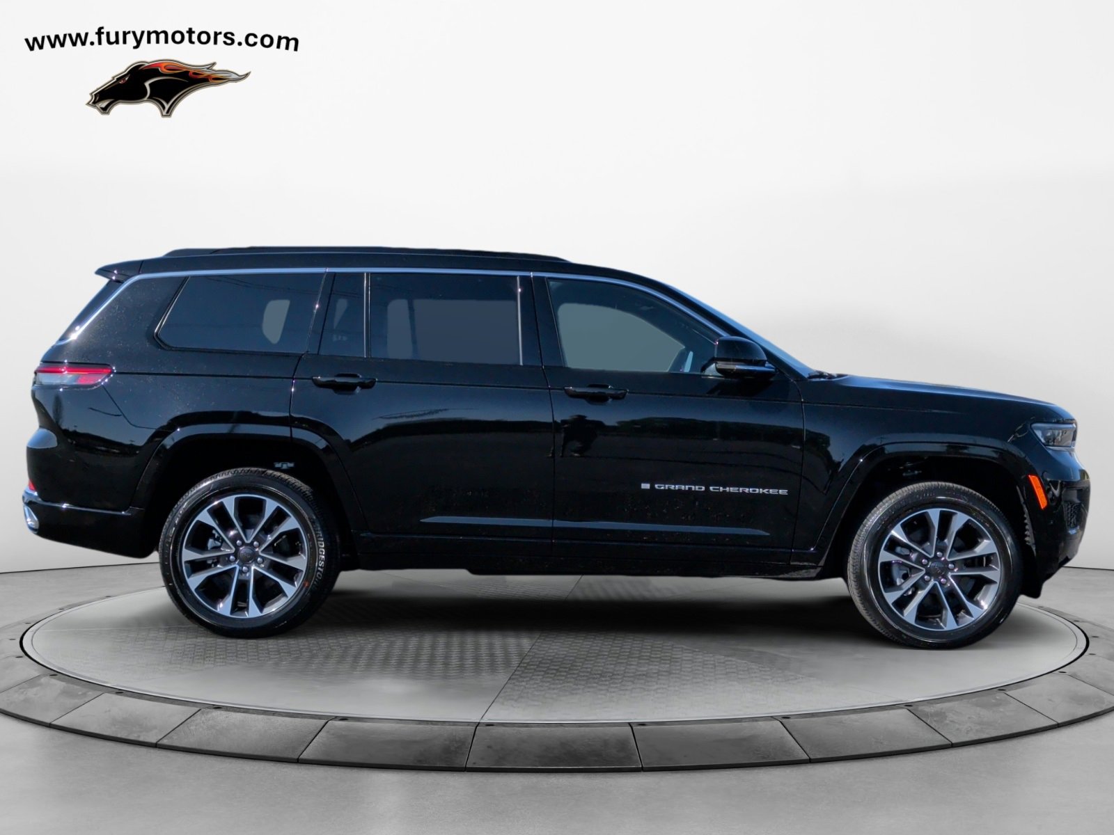New 2025 Jeep Grand Cherokee L Overland image 2