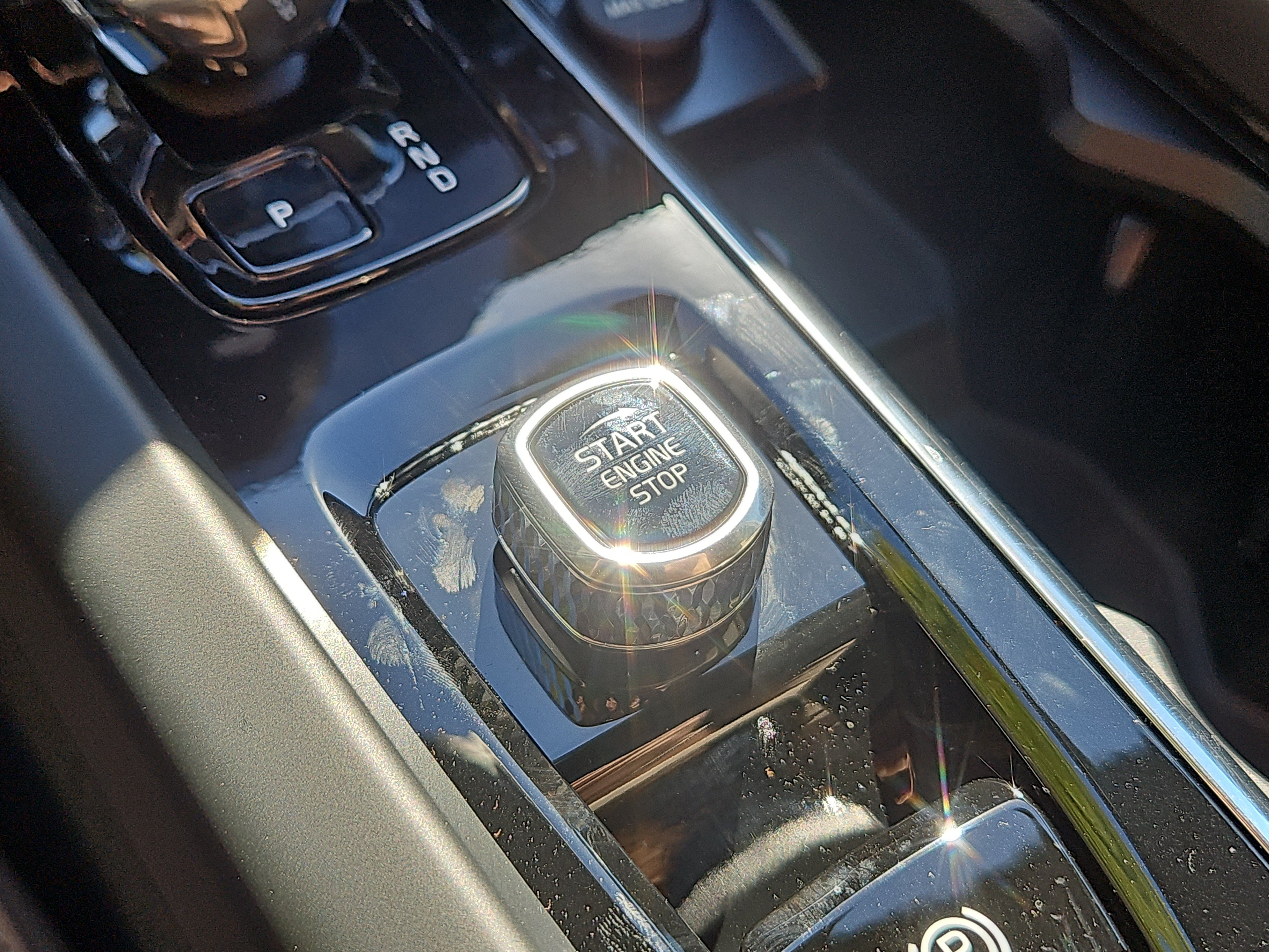 New 2027 Volvo XC60 B5 Core AWD/4WD image 14