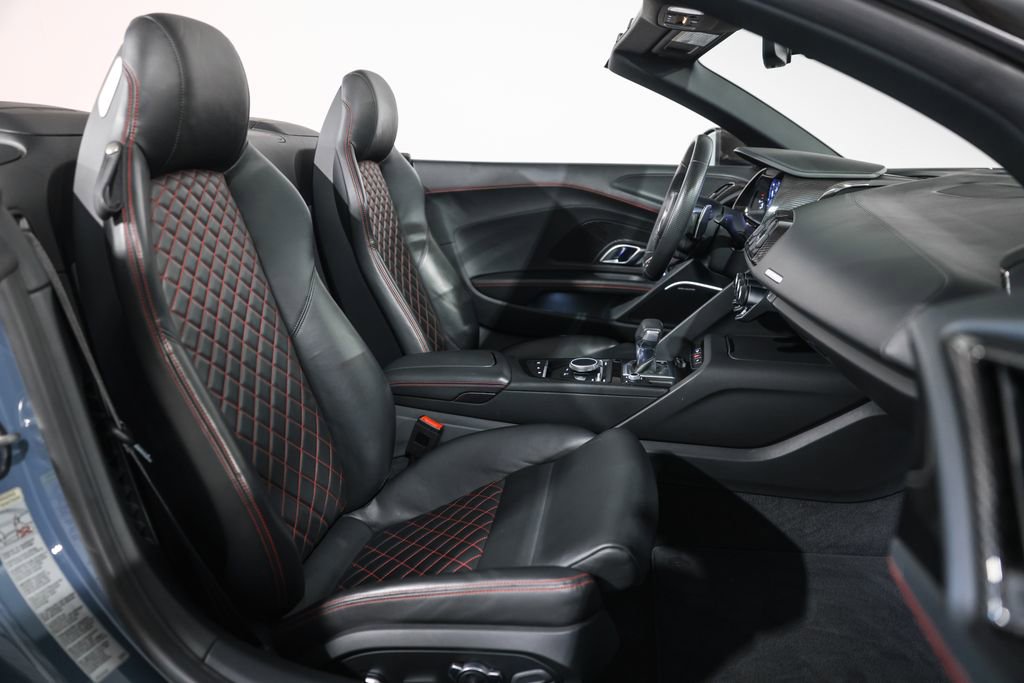 Used 2020 Audi R8 V10 performance image 21