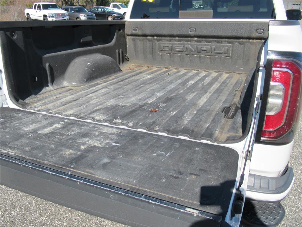 Used 2018 GMC Sierra 1500 Denali image 8