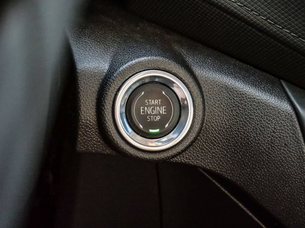Used 2022 Chevrolet TrailBlazer LT w/ Convenience Package FWD image 32