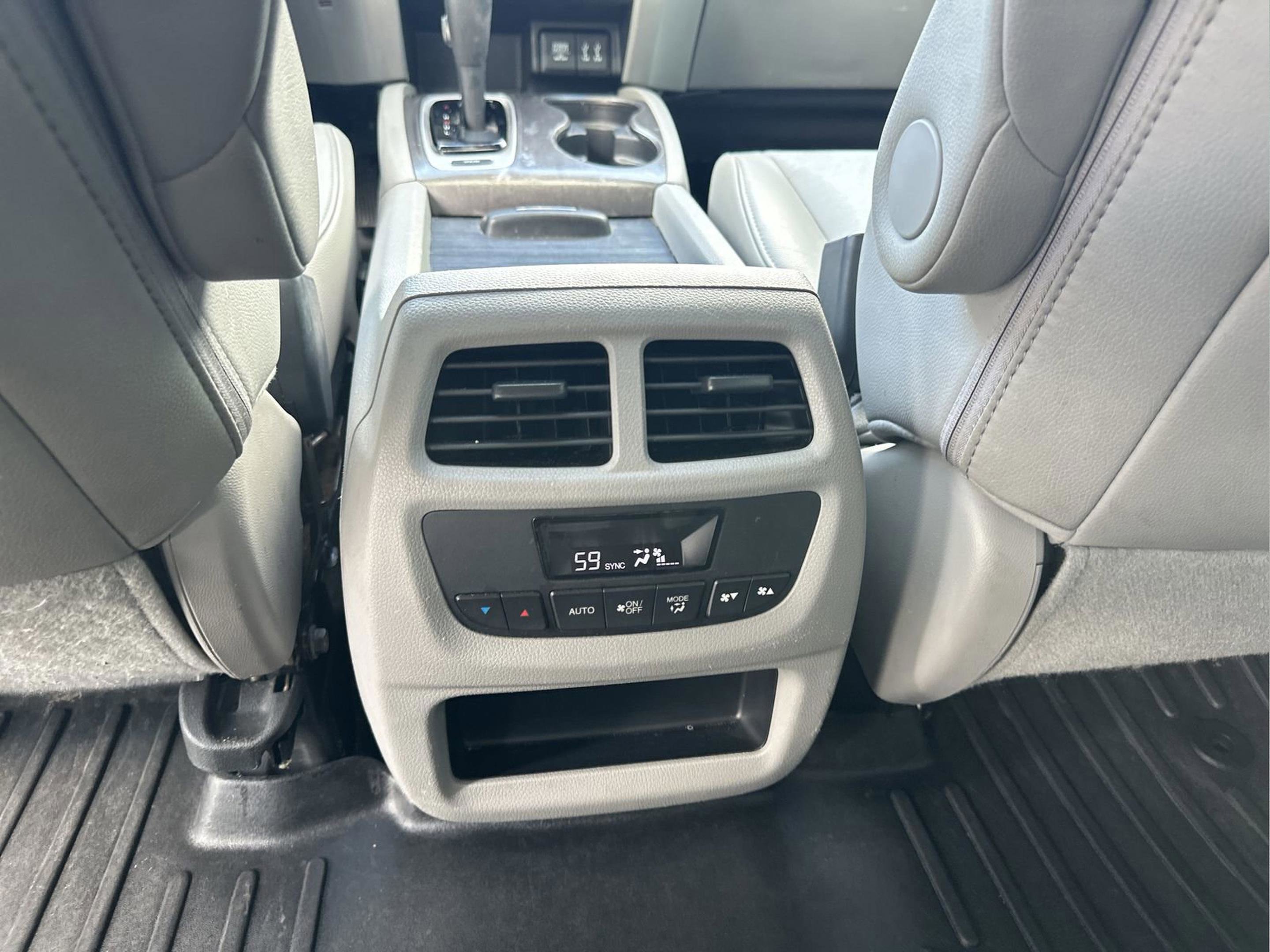 Used 2016 Honda Pilot EX-L image 32