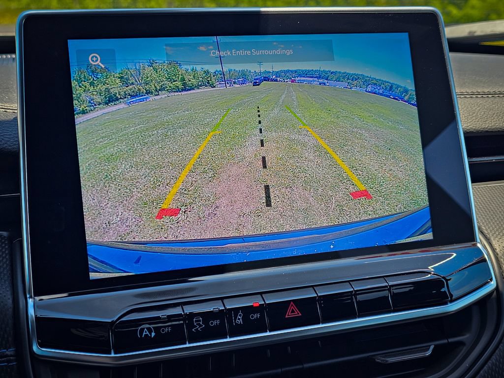 New 2026 Jeep Compass Latitude AWD/4WD image 22