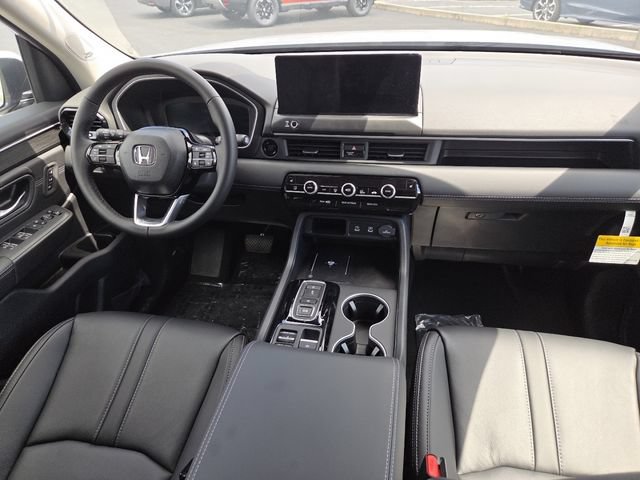 New 2026 Honda Pilot Touring image 12