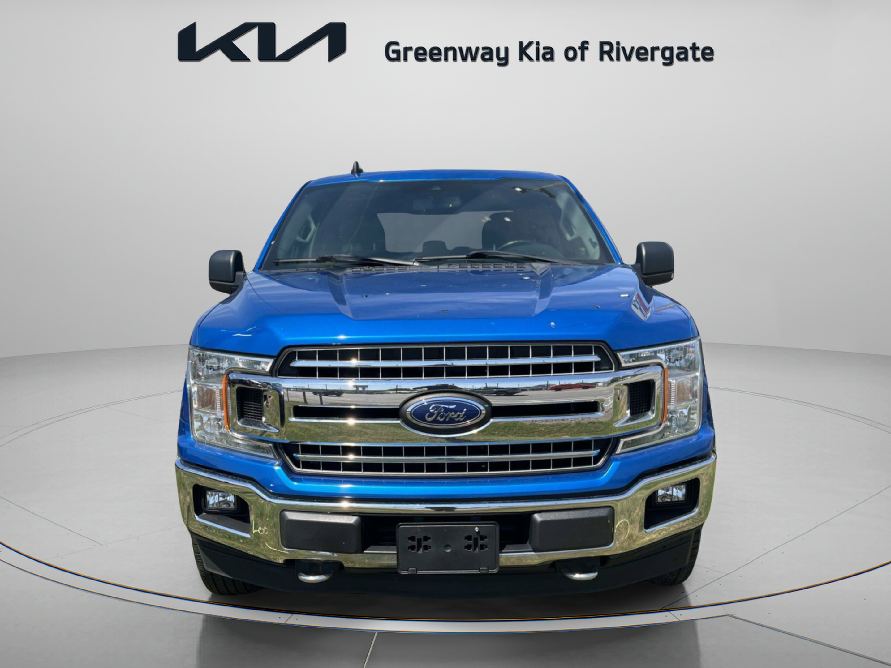 Used 2019 Ford F150 XLT w/ Equipment Group 302A Luxury AWD/4WD image 2