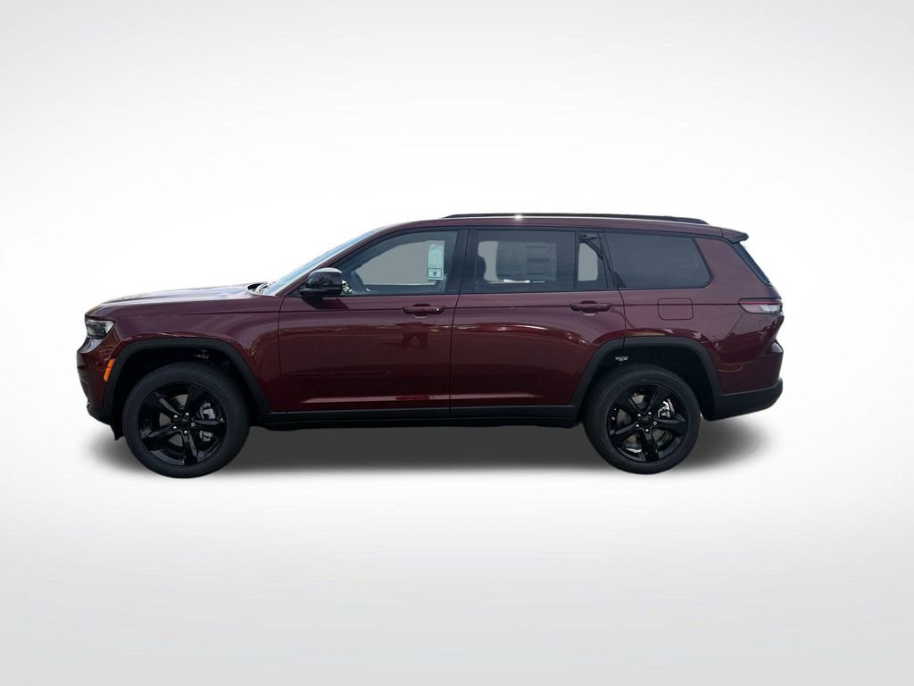 New 2025 Jeep Grand Cherokee L Altitude image 6