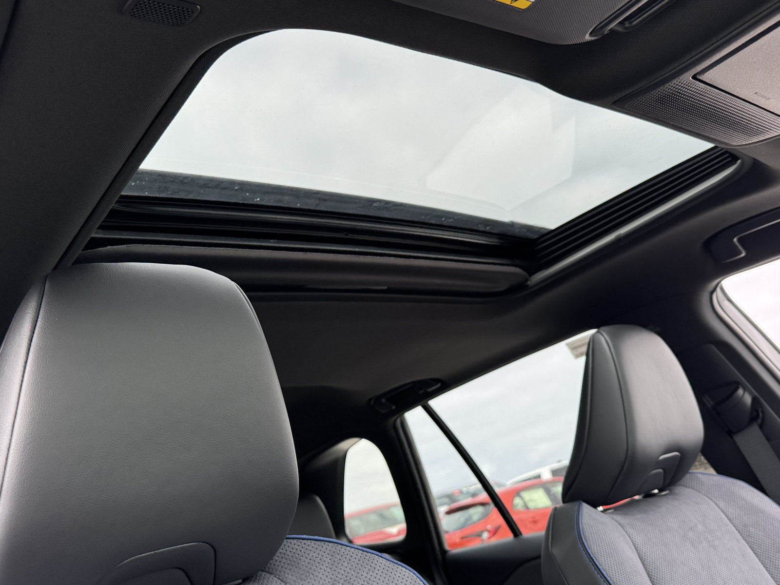 New 2026 Toyota RAV4 XSE AWD/4WD image 3