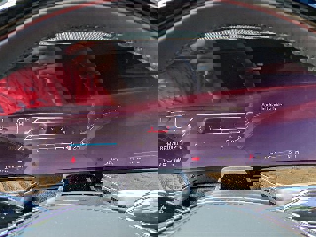 New 2025 Cadillac Escalade Sport Platinum w/ LPO, ONYX Package image 32