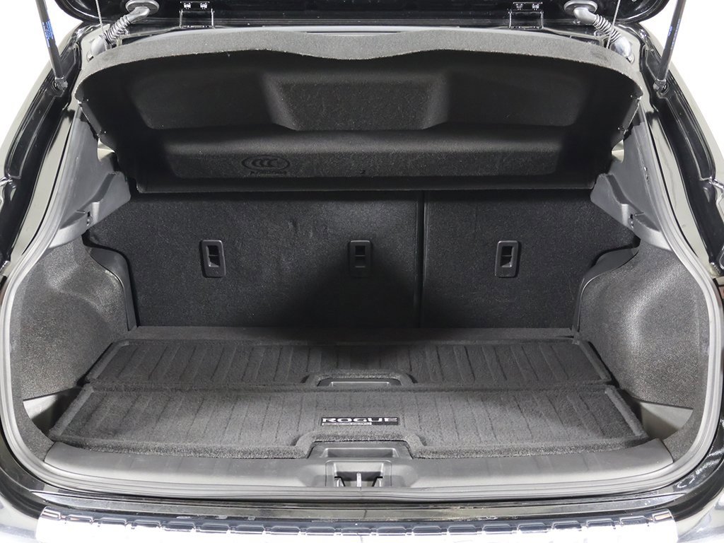 Used 2022 Nissan Rogue Sport SL w/ Premium Package image 21