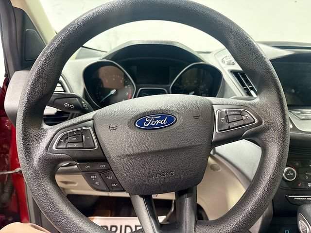Used 2018 Ford Escape SE w/ SE Sync 3 Package FWD image 11