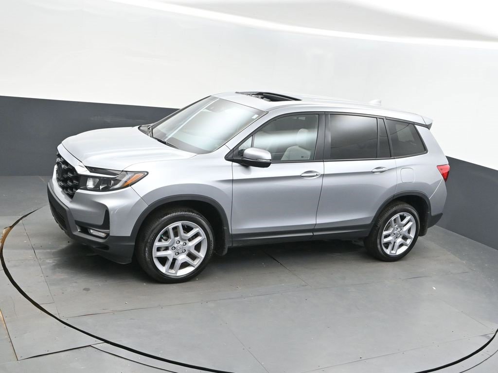 Used 2025 Honda Passport EX-L image 33