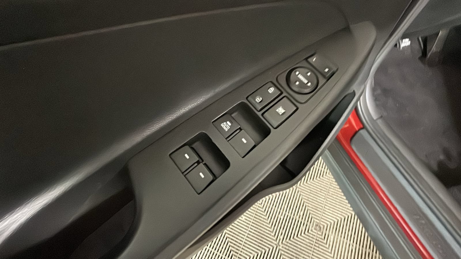 Used 2018 Hyundai Tucson SE FWD image 13