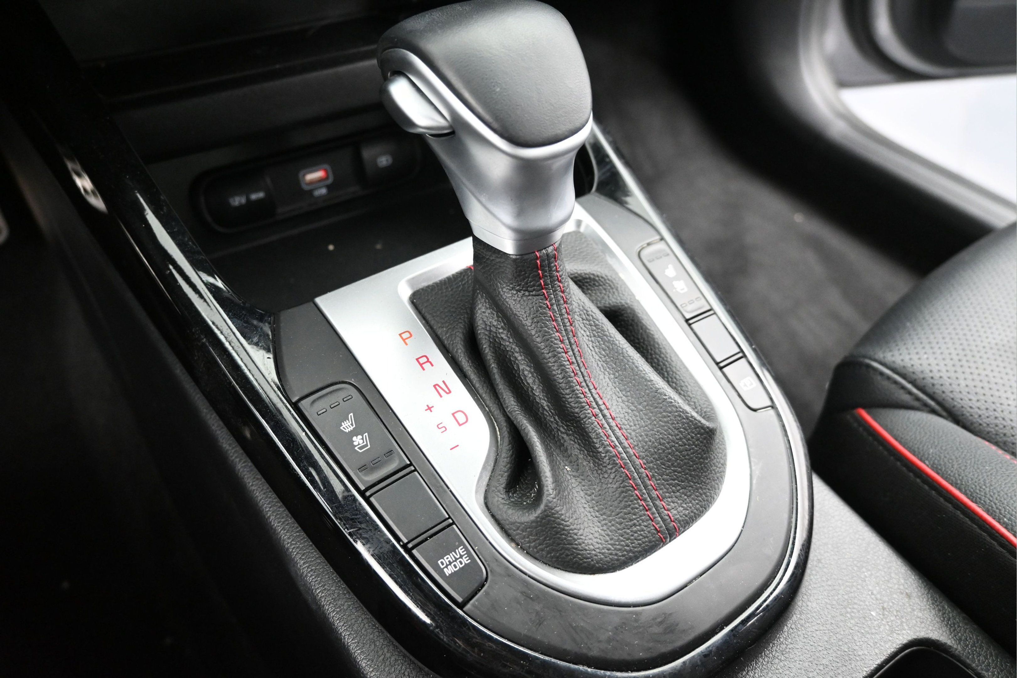 Used 2024 Kia Forte GT FWD image 18