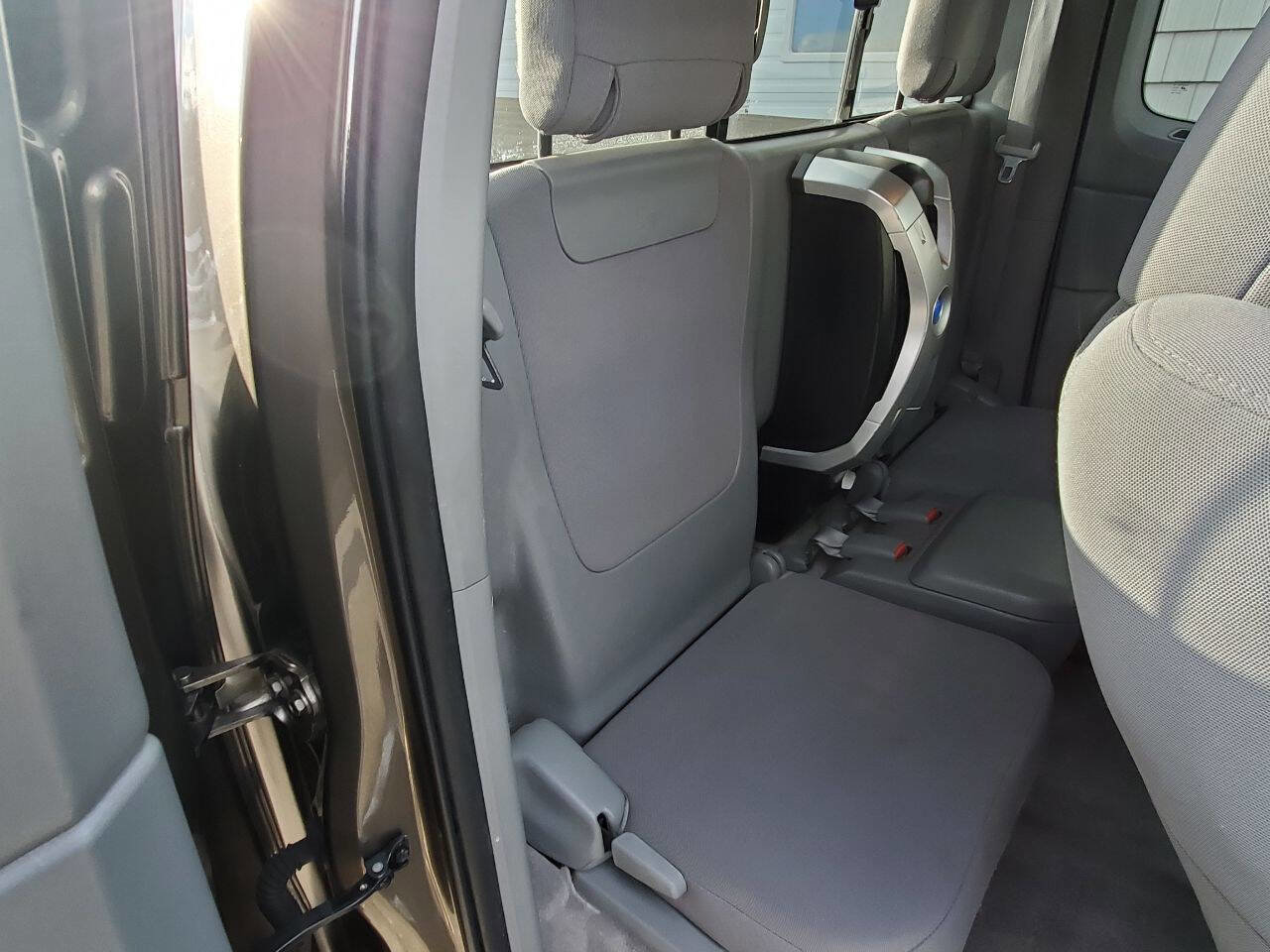 Used 2011 Toyota Tacoma 4x4 Access Cab V6 image 13