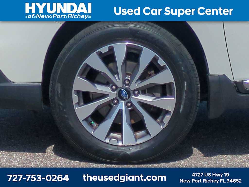 Used 2017 Subaru Outback 2.5i Touring w/ Popular Package #5A AWD/4WD image 10