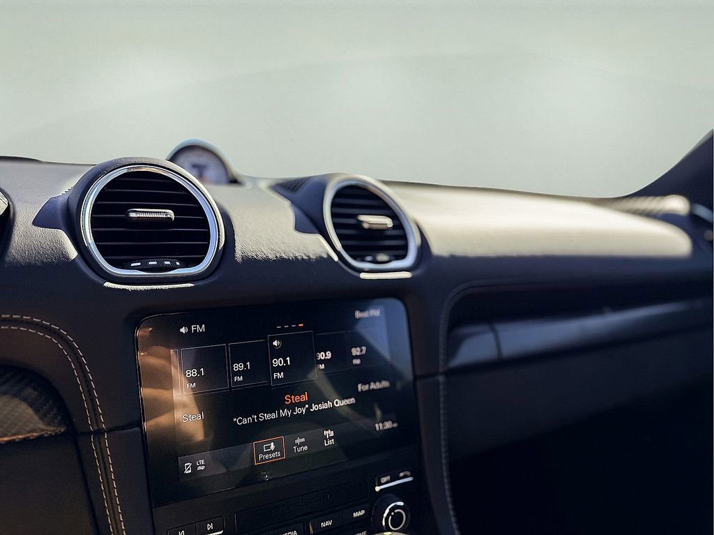 Used 2025 Porsche 718 Boxster Spyder RS w/ Light Design Package image 26