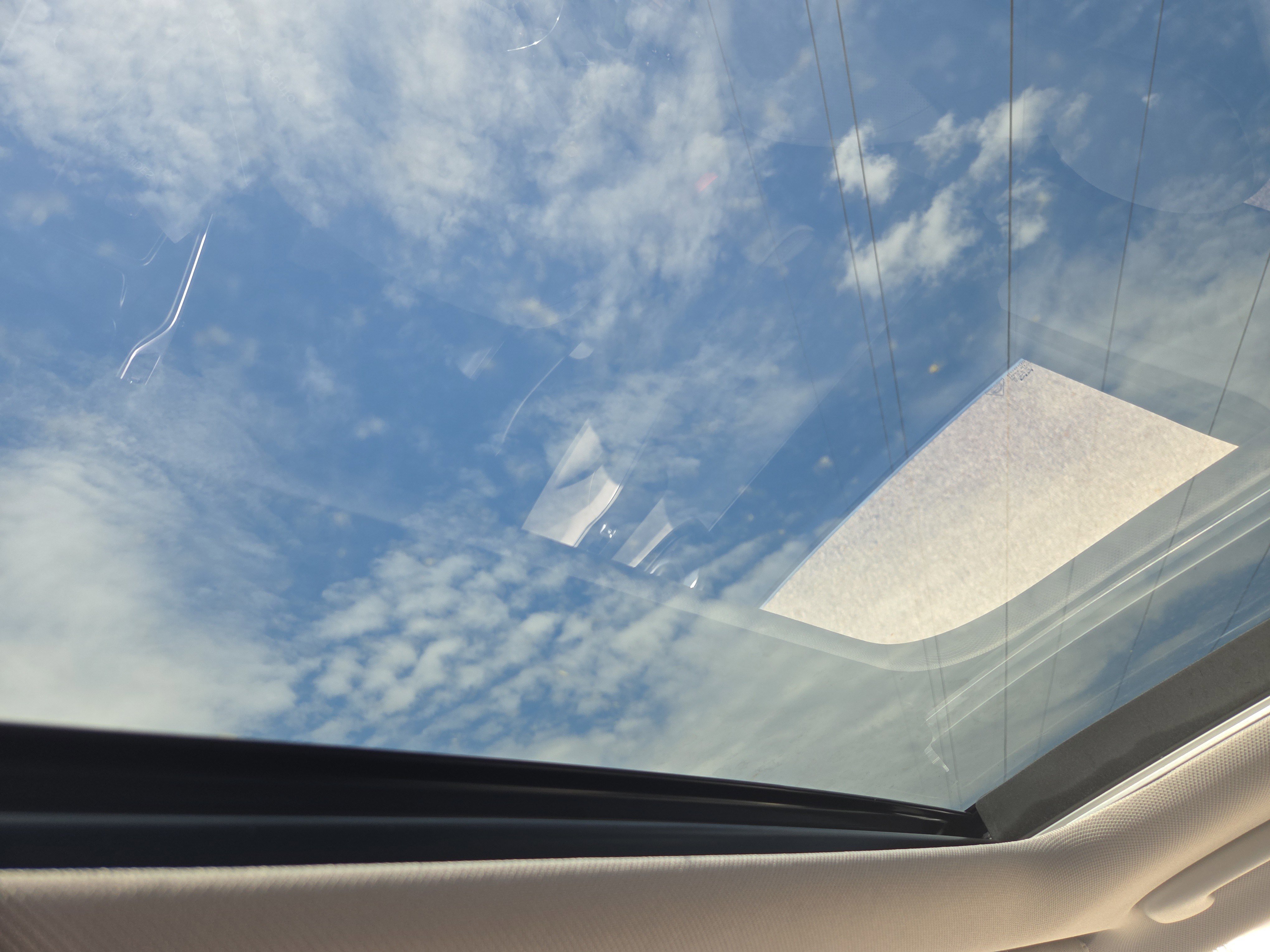 New 2026 Kia Sorento S w/ S Panoramic Sunroof Package image 13