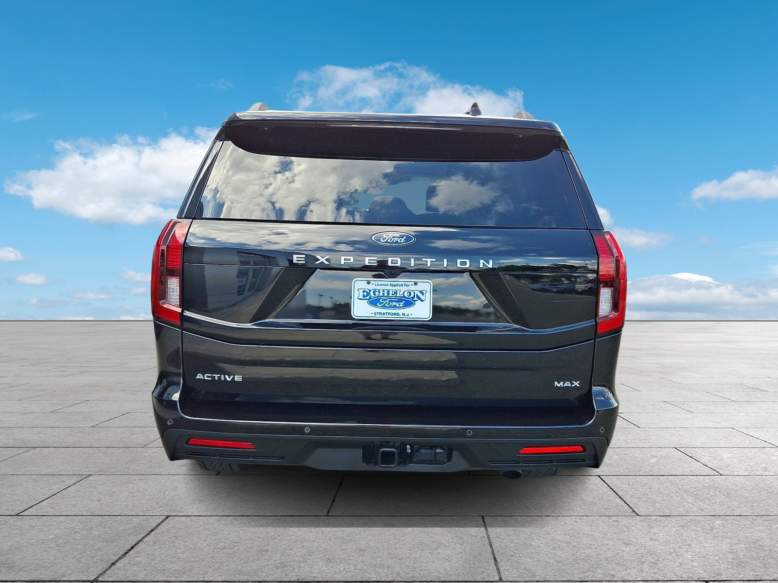 Used 2025 Ford Expedition Max Active AWD/4WD image 5