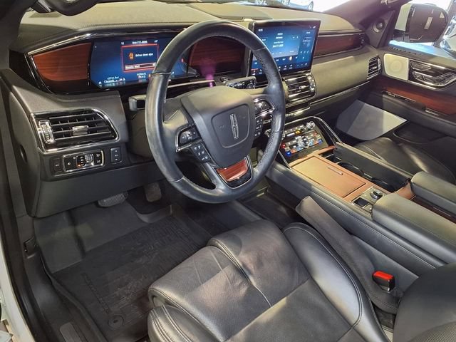 Used 2023 Lincoln Navigator Reserve AWD/4WD image 29