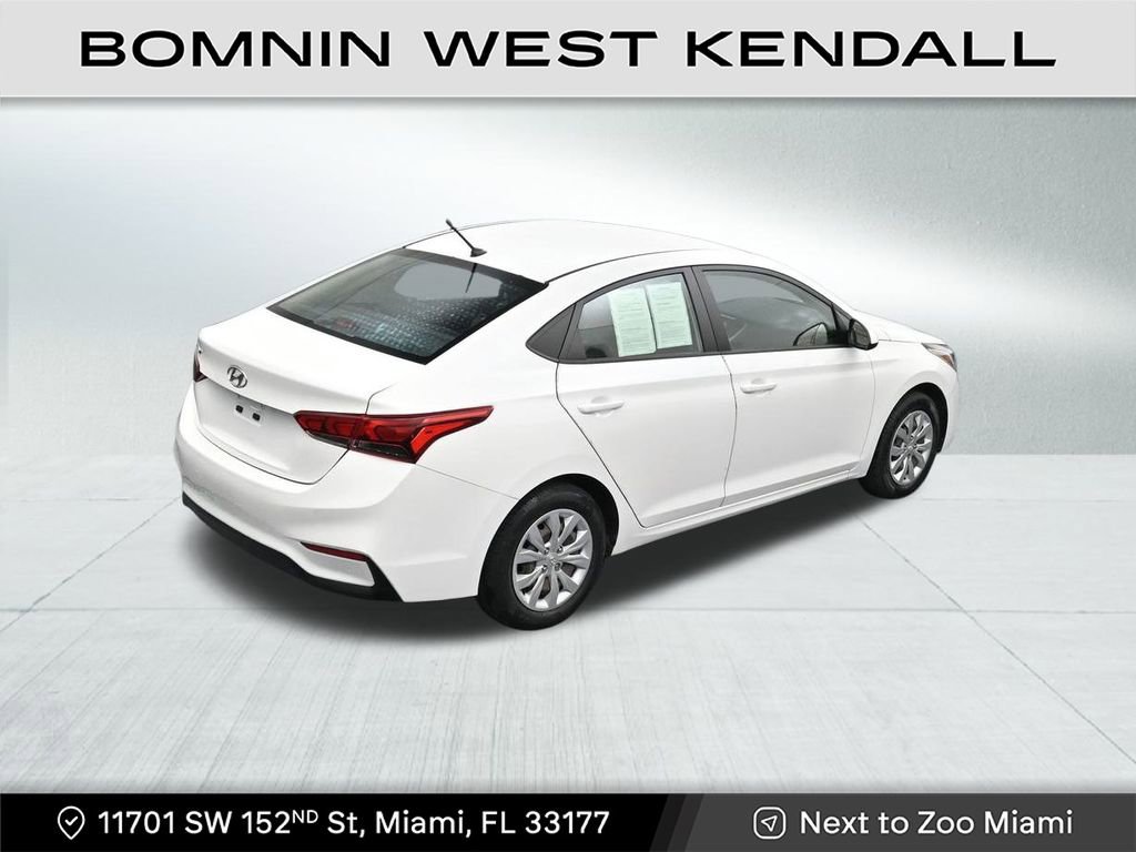 Used 2022 Hyundai Accent SE image 16