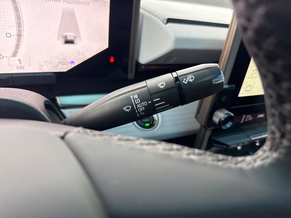 Used 2024 GMC Hummer EV 3X w/ Omega Edition image 28