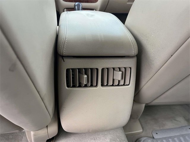 Used 2007 Cadillac DTS Luxury I w/ Sun And Sound Package image 15