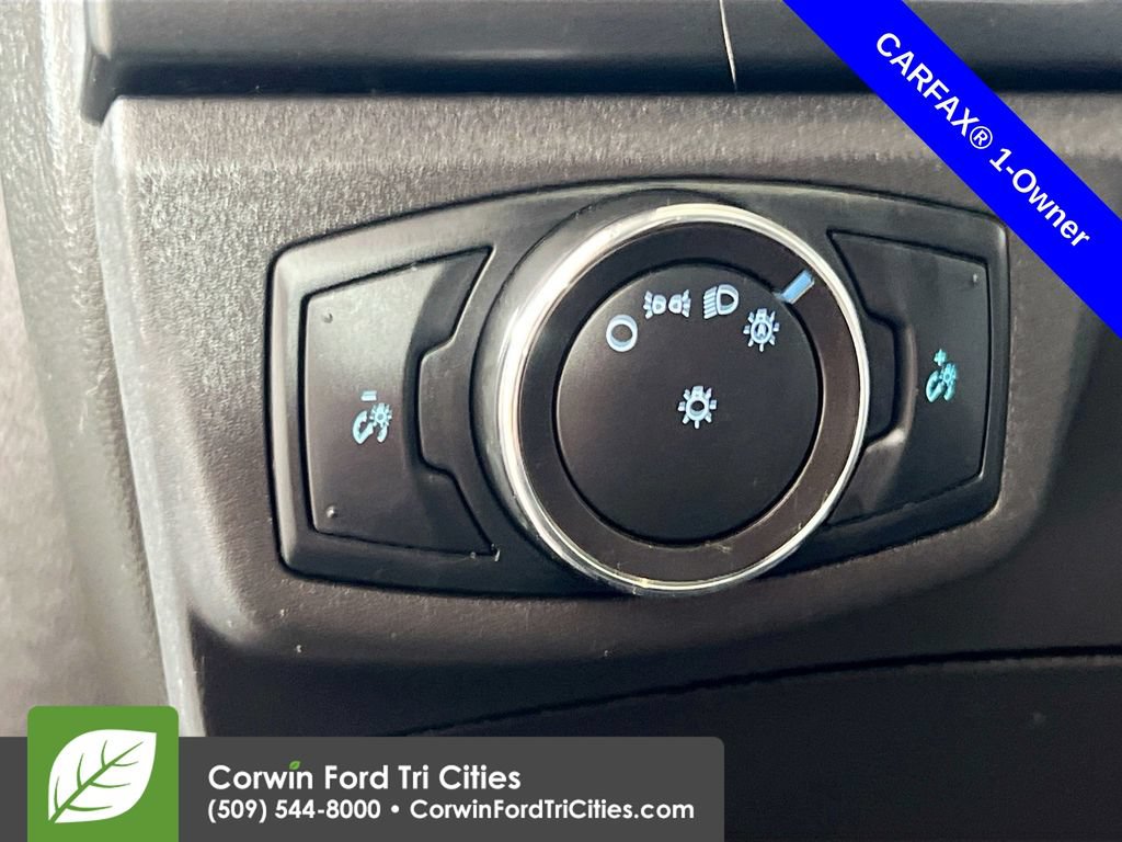 Used 2013 Ford Fusion SE FWD image 19