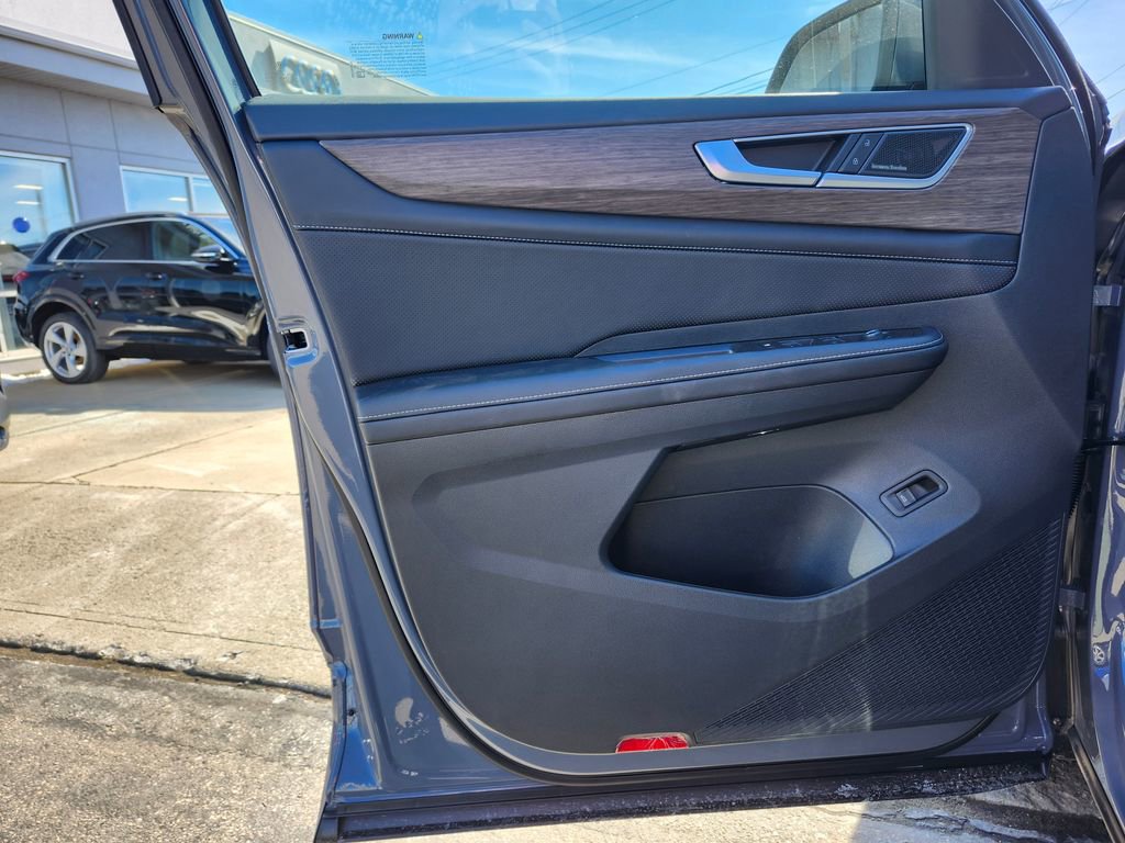 New 2026 Volkswagen Atlas SEL Premium R-Line image 10