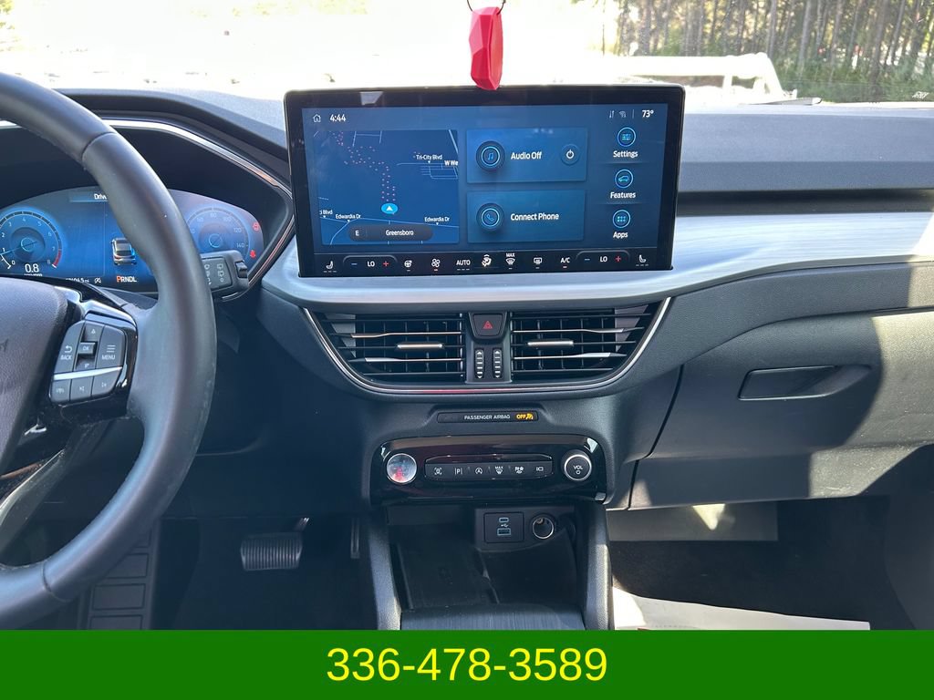 Used 2023 Ford Escape Platinum AWD/4WD image 18