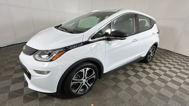 Used 2020 Chevrolet Bolt Premier w/ Infotainment Package FWD image 6