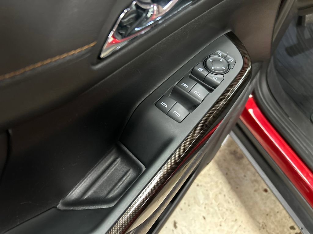 Certified 2023 GMC Acadia AT4 w/ Technology Package AWD/4WD image 16