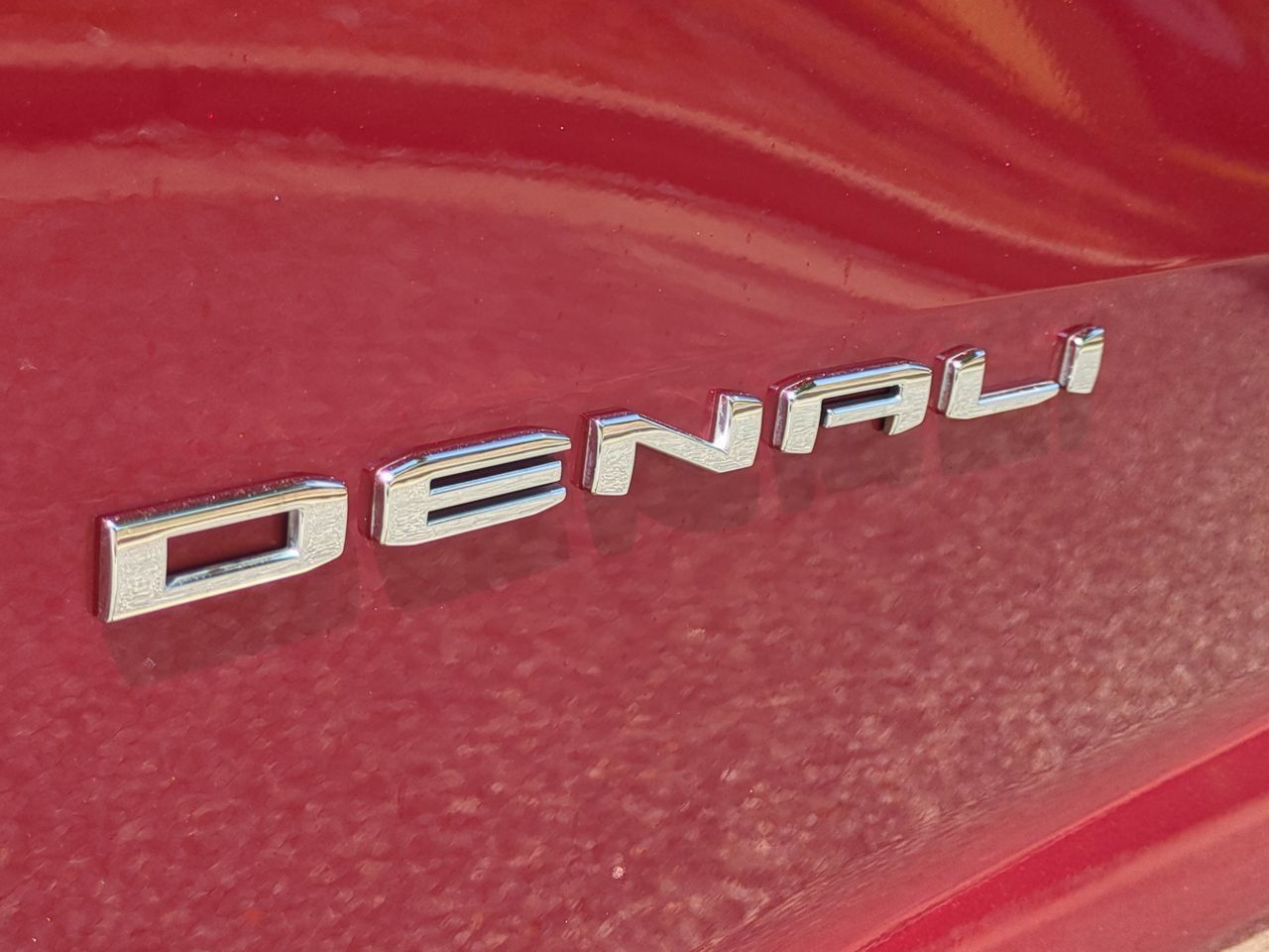 Used 2024 GMC Acadia Denali w/ LPO, Floor Liner Package AWD/4WD image 32
