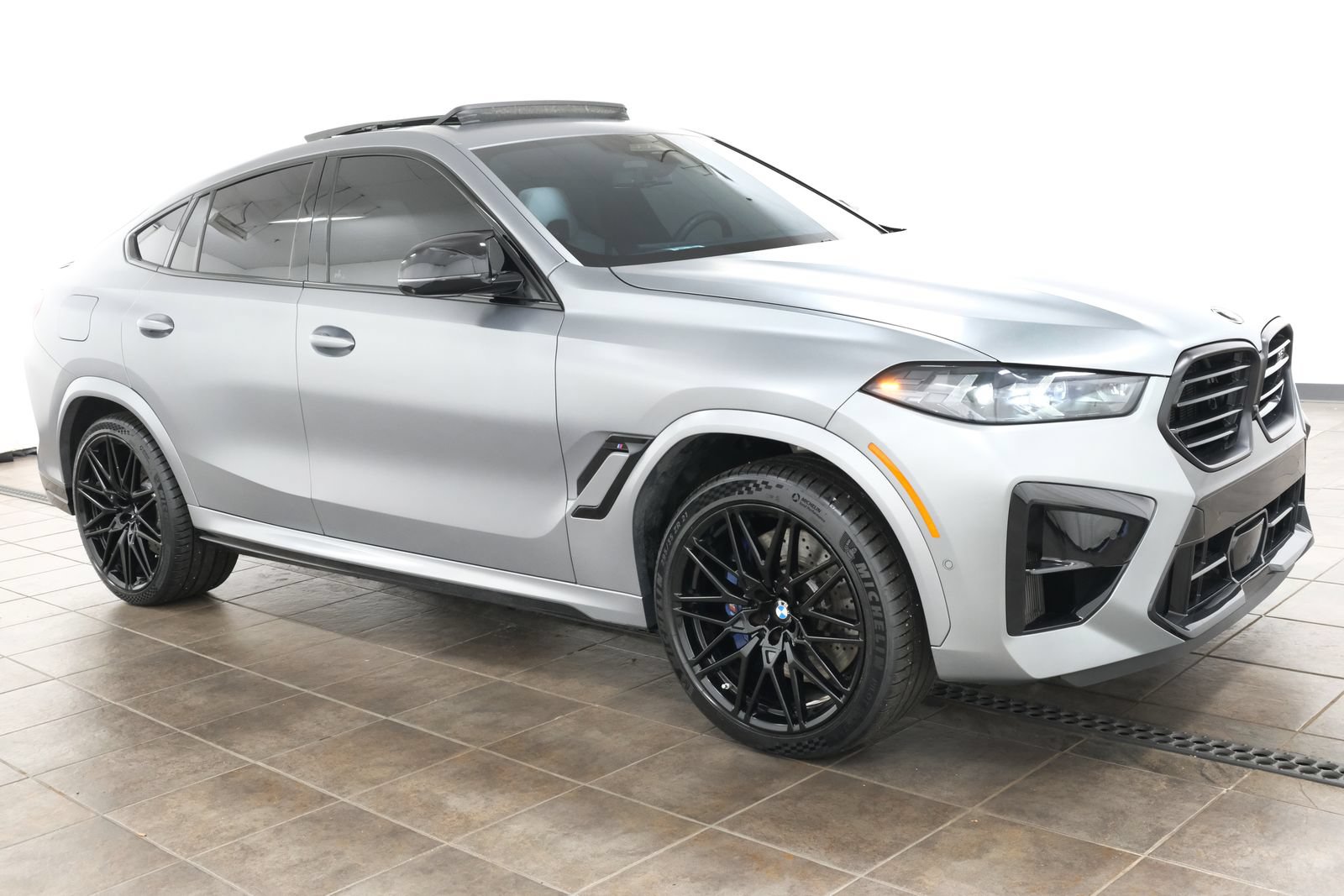 Used 2024 BMW X6 M Competition w/ Executive Package AWD/4WD image 7
