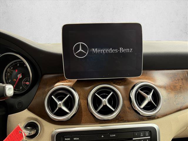 Used 2018 Mercedes-Benz GLA 250 image 9