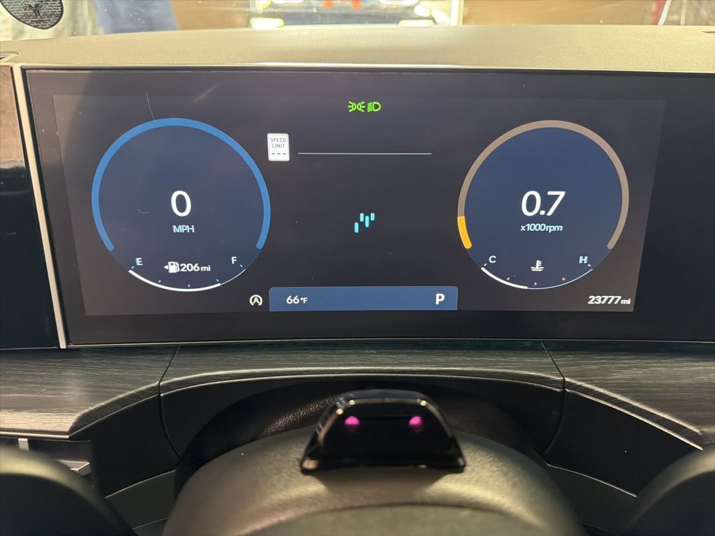 Used 2024 Hyundai Santa Fe Limited image 24